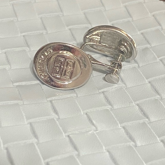 Authentic Givenchy vintage silver adjustable clip on earrings - Picture 3 of 12